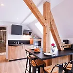 Les Vosges Apartament *